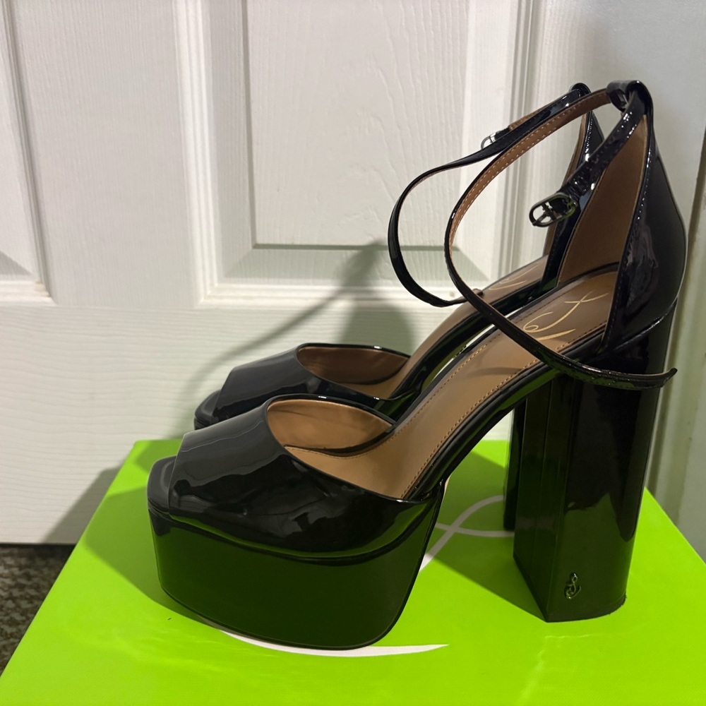 Sam Edelman Kori Black Patent Platform Heels - Picture 3 of 6